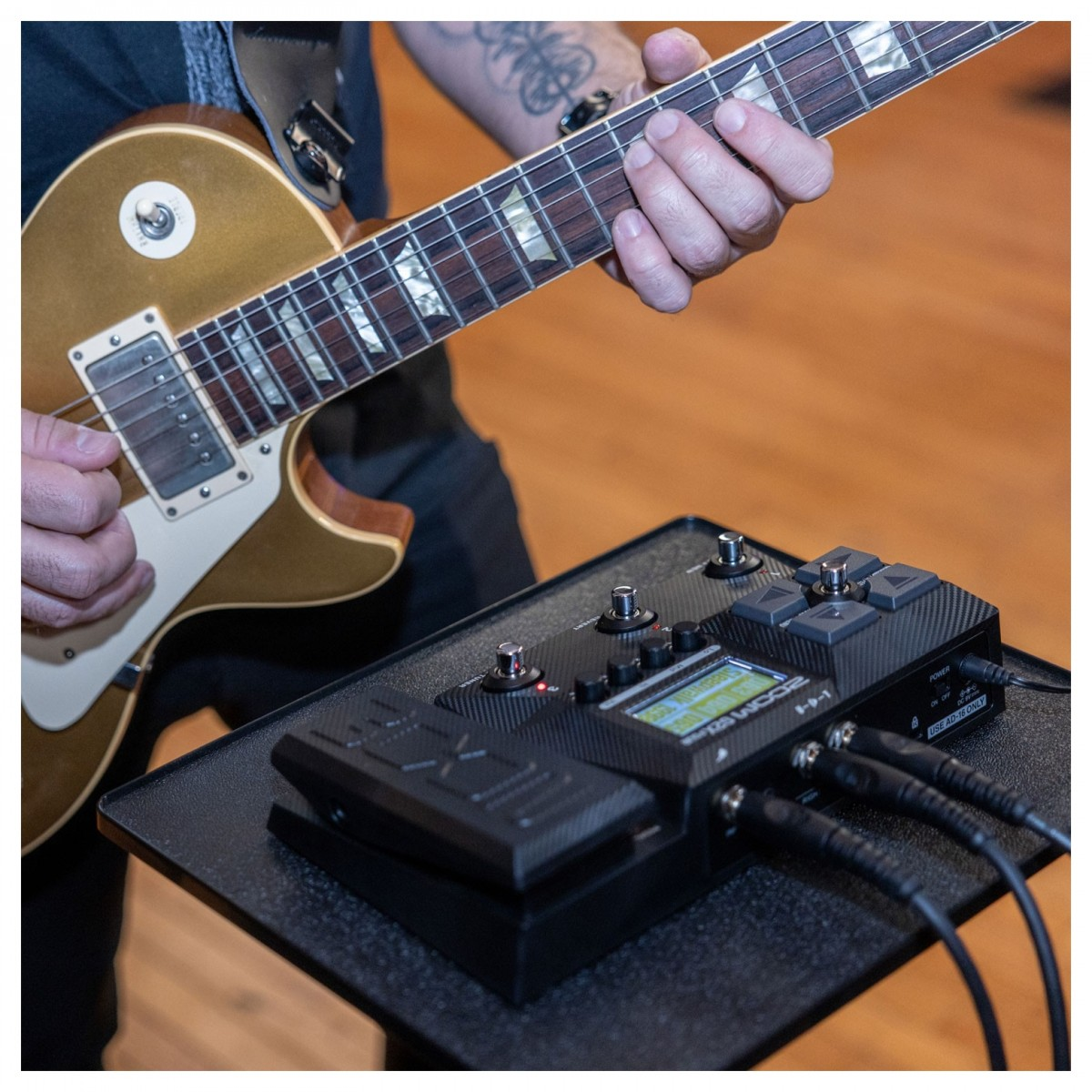 Zoom G2X Four Guitar Multi Effects unit with Expression Pedal