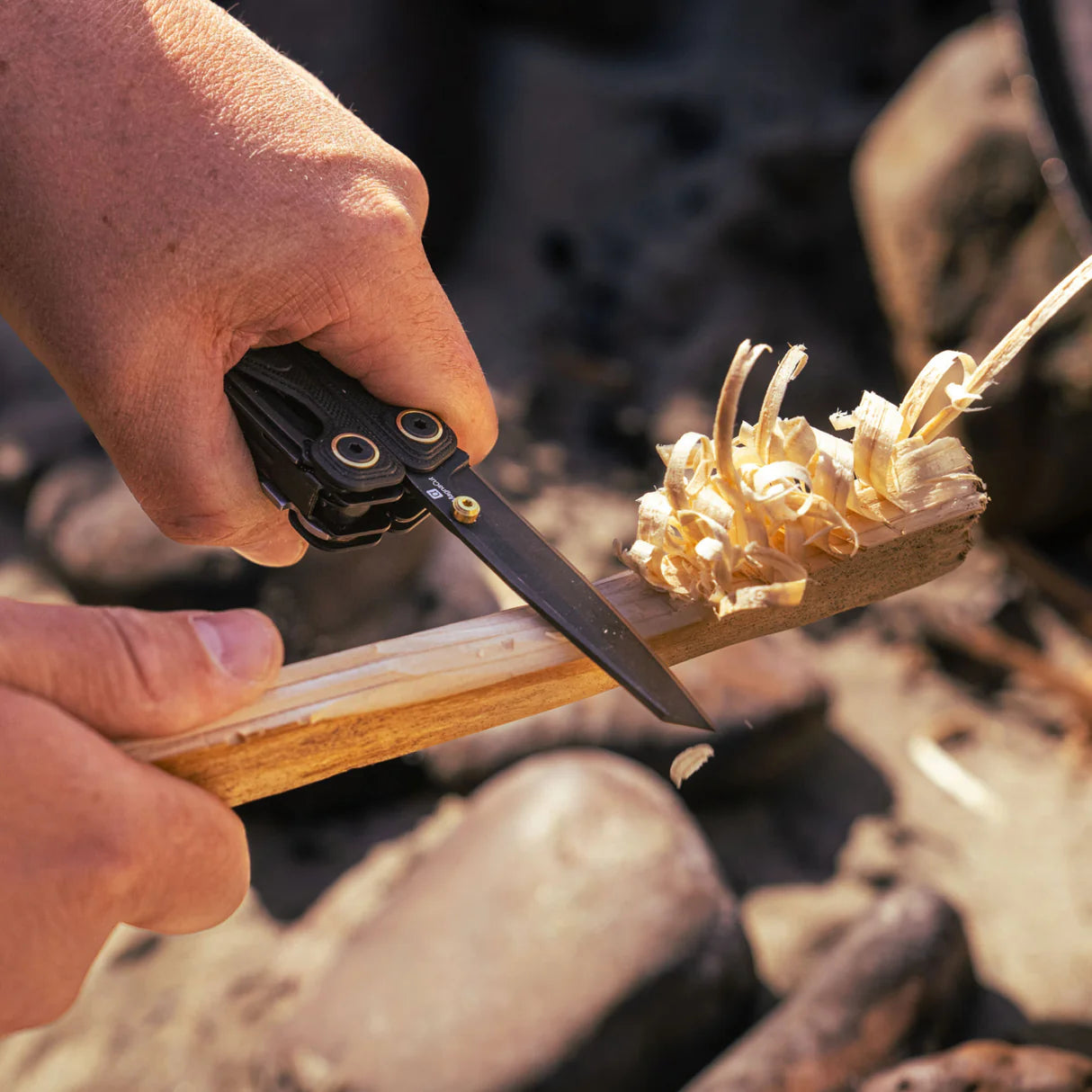 Leatherman Wave Alpha Multi-Tool - Obsidian